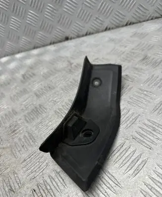 Mercedes-Benz C W204 Other trunk/boot trim element A2046933633