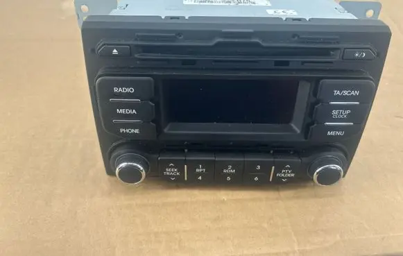 KIA Rio Radio/CD/DVD/GPS head unit 61014035
