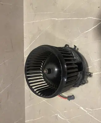 BMW 1 F40 Heater fan/blower 20210930 9297752