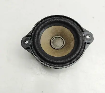 Tesla Model S Rear door speaker 100483301A