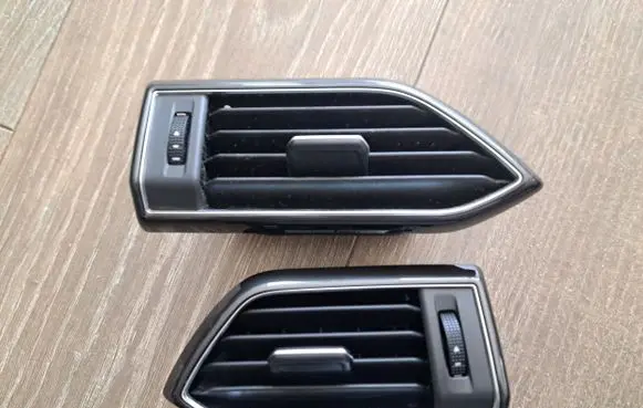 Seat Tarraco Dashboard air vent grill cover trim 5FK820901 5FK820902