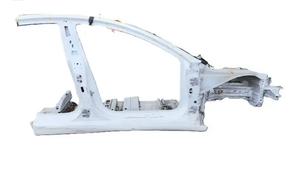 Tesla Model 3 Pillar (middle)