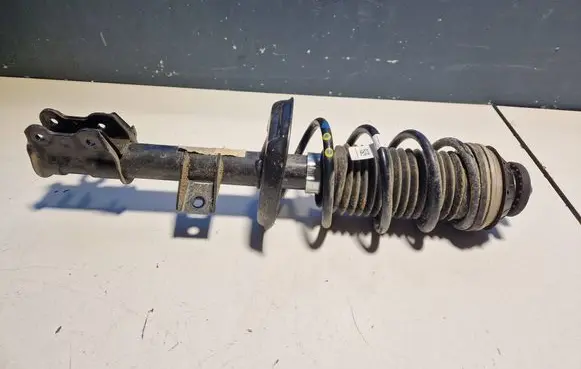 Fiat Panda III Front shock absorber with coil spring 00519265190 GP27587 13623