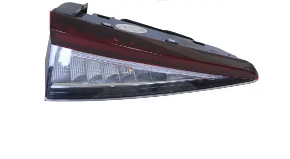 Tailgate rear/tail lights