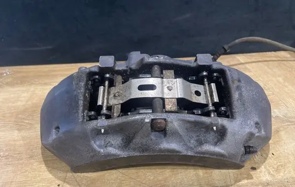 Land Rover Range Rover Sport L494 Front brake caliper CPLA2D206AB