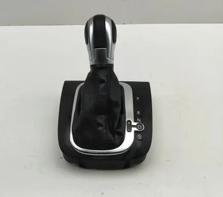 Volkswagen Scirocco Gear lever shifter trim leather/knob 5K2713203 5K2713203E