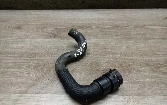 Volvo S80 Engine coolant pipe/hose 6G918B159CD