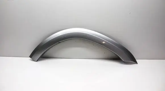Mercedes-Benz GL X164 Front arch trim A1648845322