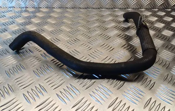 Iveco Daily 4th gen Engine coolant pipe/hose