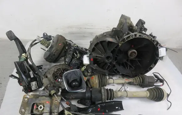 Ford S-MAX Manual 6 speed gearbox 6G9R7002SE
