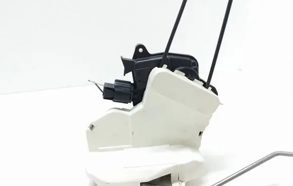 Peugeot iOn Rear door lock