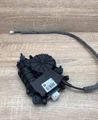 BMW 5 GT F07 Tailgate/trunk/boot lift motor 7211168 16367210