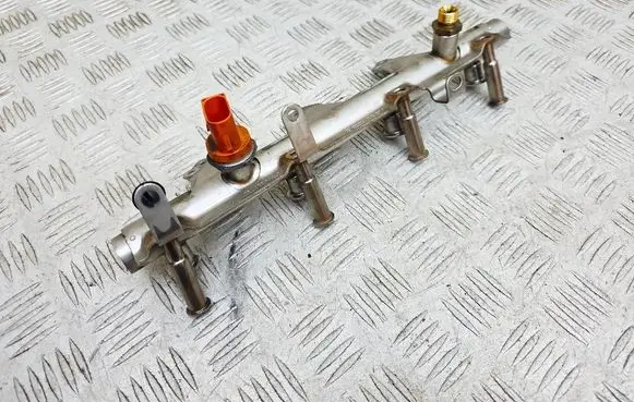 Audi A5 Sportback 8TA Fuel injectors set 06J133317AB 06J906051D