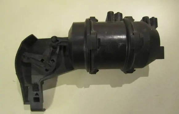 Audi 100 200 5000 C3 Vacuum valve 443820695A