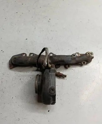 Audi Q2 - Exhaust manifold 53031013681 04L919529D
