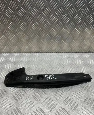 BMW 5 E60 E61 Engine compartment rubber 7034159