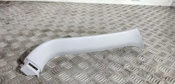 Trunk/boot lower side trim panel
