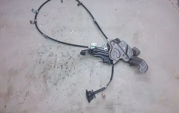 KIA Carens II Handbrake/parking brake lever assembly 