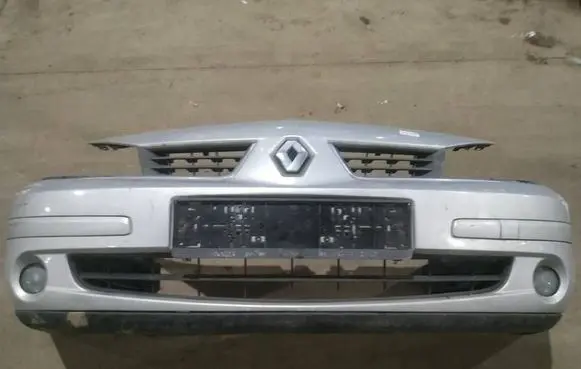 Renault Laguna II Front bumper pilkas