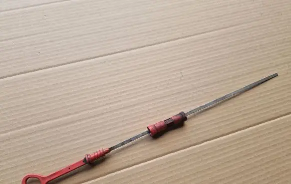 Volkswagen Jetta II Oil level dip stick 027115611B 049103663