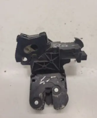 Audi A3 S3 8P Tailgate/trunk/boot lock/catch/latch 8P4827505C