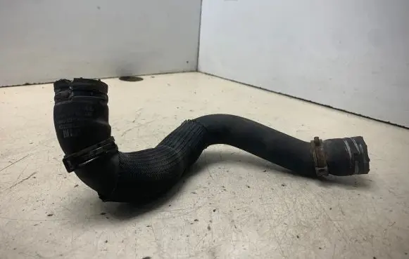 Opel Zafira B Engine coolant pipe/hose 422393376 13223885