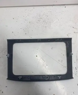 Volkswagen PASSAT B6 Radio/GPS head unit trim 3C0858069M