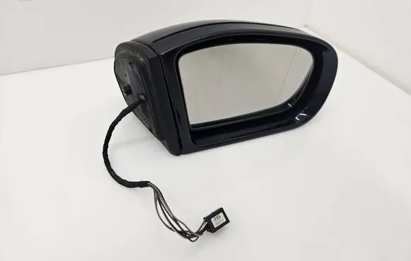 Mercedes-Benz C W203 Front door electric wing mirror 413133418