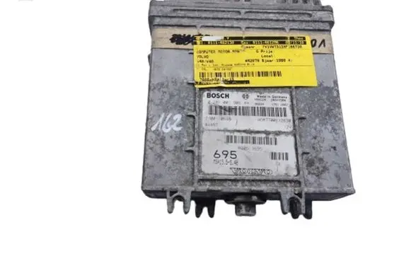 Volvo S40, V40 Engine ECU kit and lock set 0281001906