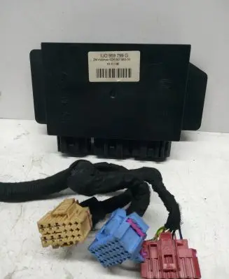 Volkswagen PASSAT B5.5 Comfort/convenience module 1J0959799G 5DK00795300