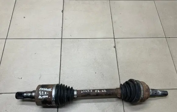 Jeep Grand Cherokee (WK) Front driveshaft