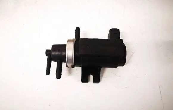 Volkswagen Transporter - Caravelle T4 Turbo solenoid valve 1H0906627