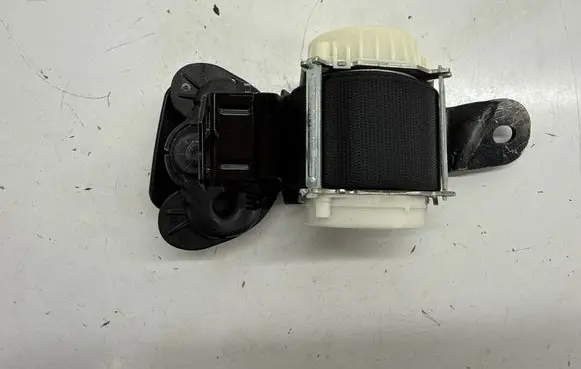 BMW X1 F48 F49 Middle seatbelt (rear) 72117403631 7403631