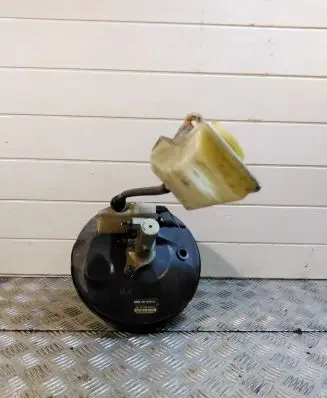 Master brake cylinder