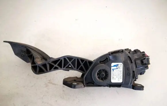 Suzuki SX4 Accelerator throttle pedal 4940079j90 49400-79j90