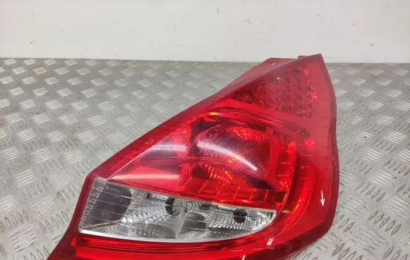 Ford Fiesta Rear/tail lights 8A6113404