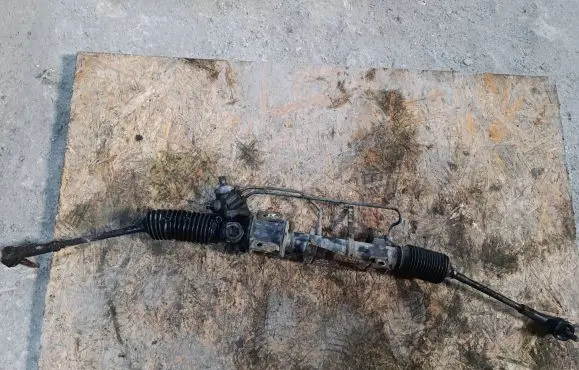 Mazda 626 Steering rack