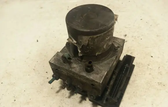 Renault Megane II ABS Pump 0265234138