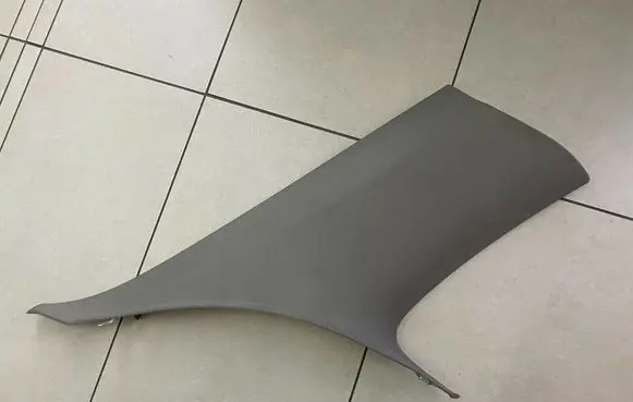 BMW 6 E63 E64 (C) pillar trim 51437070267