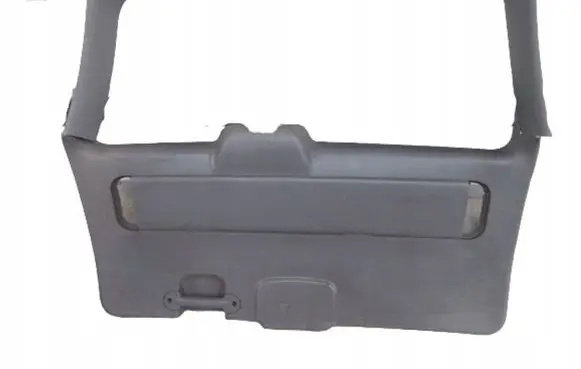 Chrysler Voyager Tailgate trim