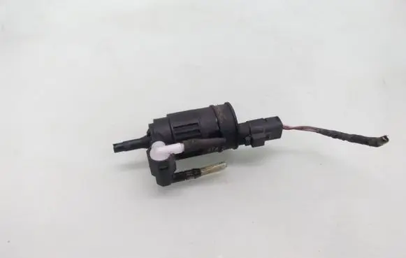 Renault Kangoo I Windscreen/windshield washer pump