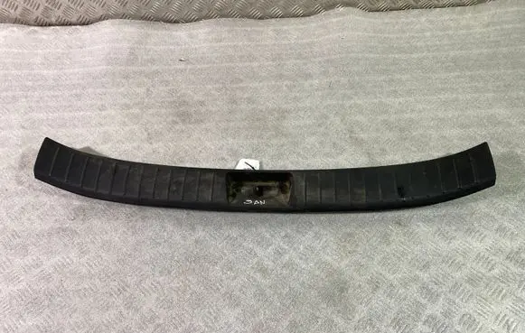 Hyundai Santa Fe Trunk/boot sill cover protection 85770S1000