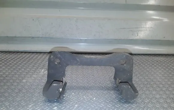 Nissan Pixo Front Brake Caliper Pad/Carrier 