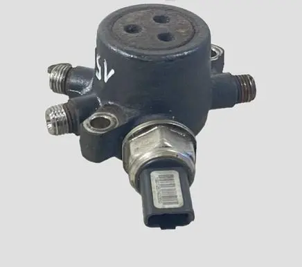 Ford Focus Fuel main line pipe 9D280DB 0727005271 4150