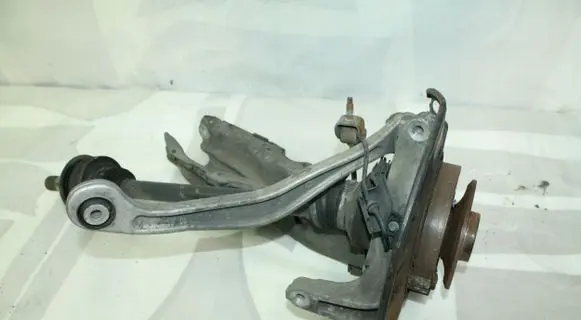 Mercedes-Benz S W221 Stub axle 