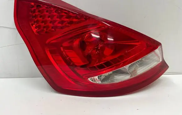 Ford Fiesta Rear/tail lights 8A6113405A