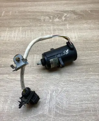 Audi A4 S4 B5 8D Throttle position sensor 0281002229 028907475S