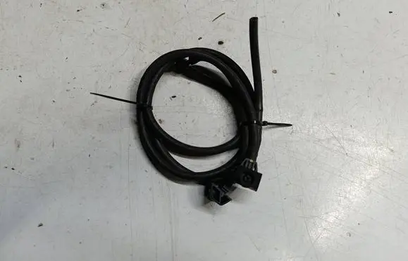 Nissan Note (E12) Windshield washer spray nozzle 