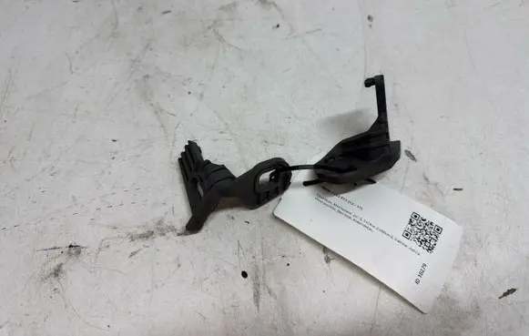 BMW 2 F22 F23 Headlight/headlamp mounting bracket 7273066