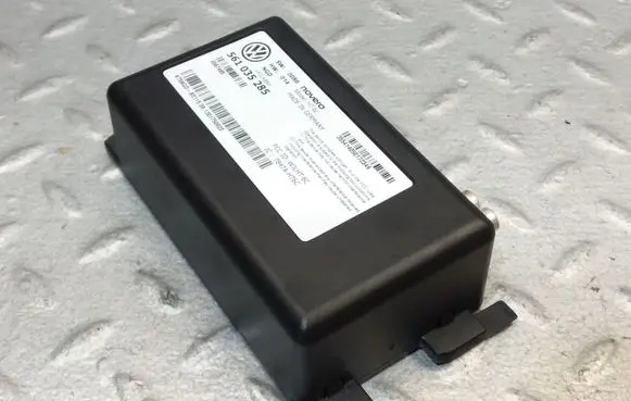 Volkswagen PASSAT B7 USA GPS navigation control unit/module 561035285
